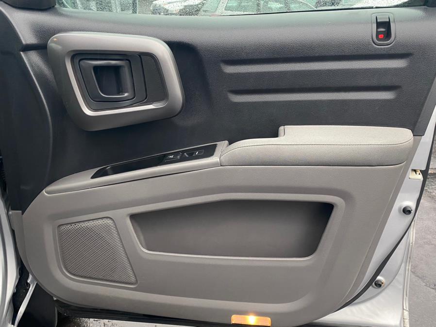 2012 Honda Ridgeline 4WD Crew Cab RTS, available for sale in Canton, Connecticut | Lava Motors 2 Inc. Canton, Connecticut 2012 Honda Ridgeline 4WD Crew Cab RTS, available for sale in Canton, Connecticut | Lava Motors 2 Inc. Canton, Connecticut