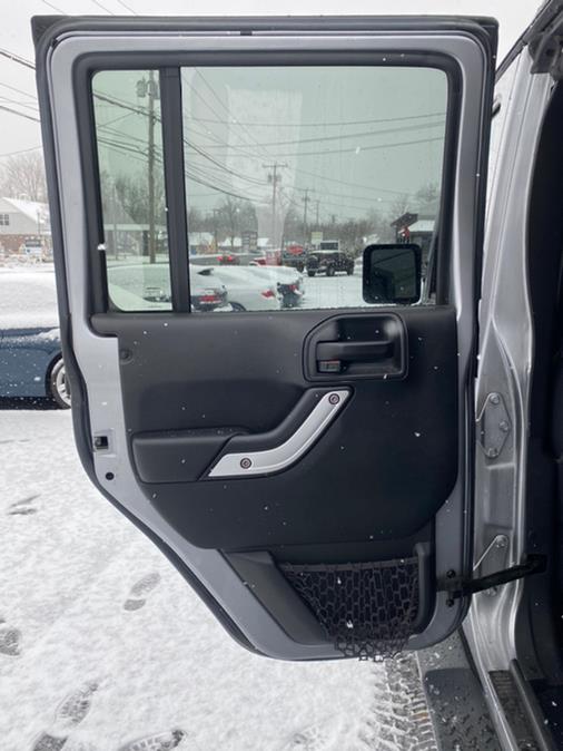 2016 Jeep Wrangler Unlimited 4WD 4dr Sahara, available for sale in Canton, Connecticut | Lava Motors 2 Inc. Canton, Connecticut 2016 Jeep Wrangler Unlimited 4WD 4dr Sahara, available for sale in Canton, Connecticut | Lava Motors 2 Inc. Canton, Connecticut