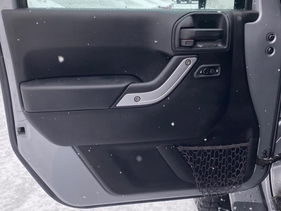 2016 Jeep Wrangler Unlimited 4WD 4dr Sahara, available for sale in Canton, Connecticut | Lava Motors 2 Inc. Canton, Connecticut 2016 Jeep Wrangler Unlimited 4WD 4dr Sahara, available for sale in Canton, Connecticut | Lava Motors 2 Inc. Canton, Connecticut