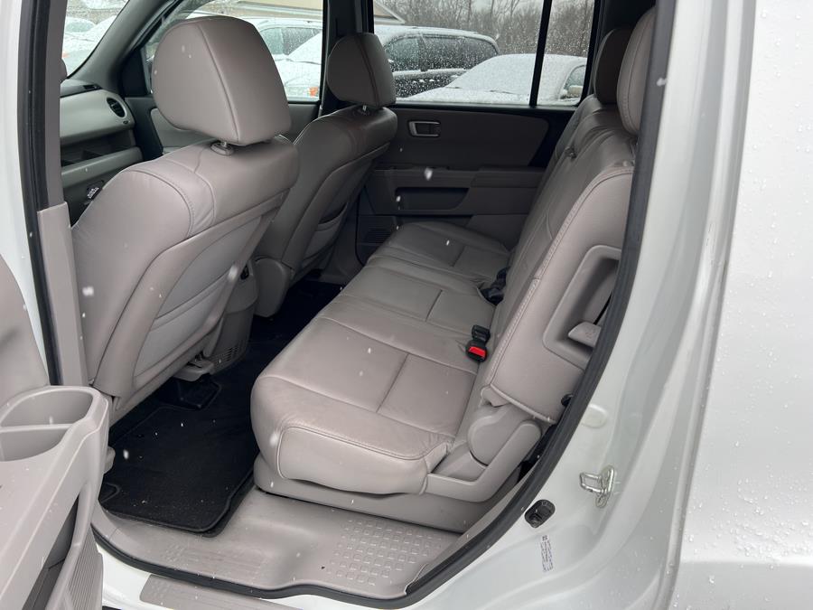 Used Honda Pilot 4WD 4dr EX-L w/Navi 2015 | Main Auto of Berlin. Berlin, Connecticut Used Honda Pilot 4WD 4dr EX-L w/Navi 2015 | Main Auto of Berlin. Berlin, Connecticut