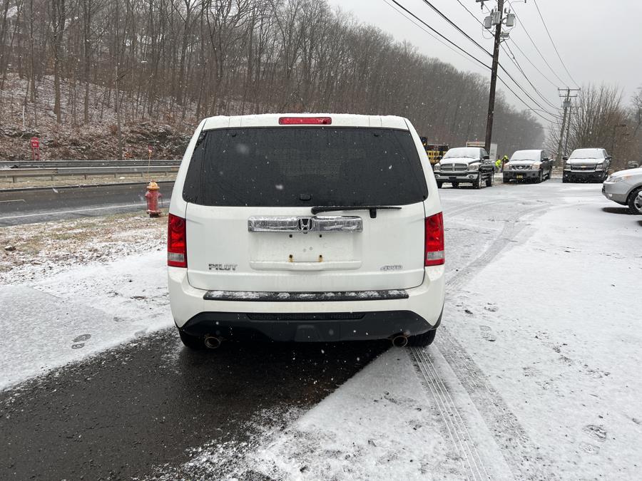 Used Honda Pilot 4WD 4dr EX-L w/Navi 2015 | Main Auto of Berlin. Berlin, Connecticut Used Honda Pilot 4WD 4dr EX-L w/Navi 2015 | Main Auto of Berlin. Berlin, Connecticut