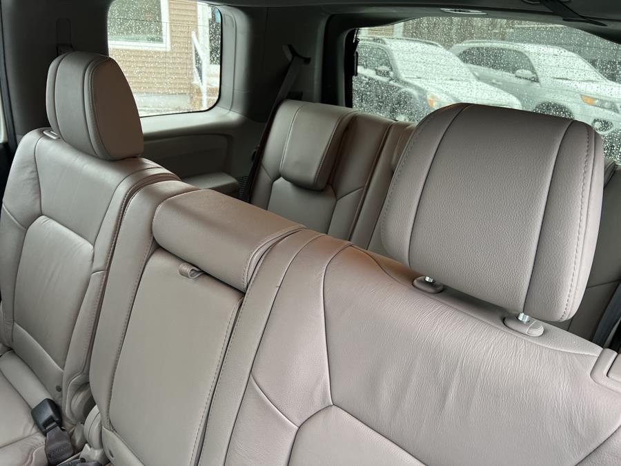 Used Honda Pilot 4WD 4dr EX-L w/Navi 2015 | Main Auto of Berlin. Berlin, Connecticut Used Honda Pilot 4WD 4dr EX-L w/Navi 2015 | Main Auto of Berlin. Berlin, Connecticut
