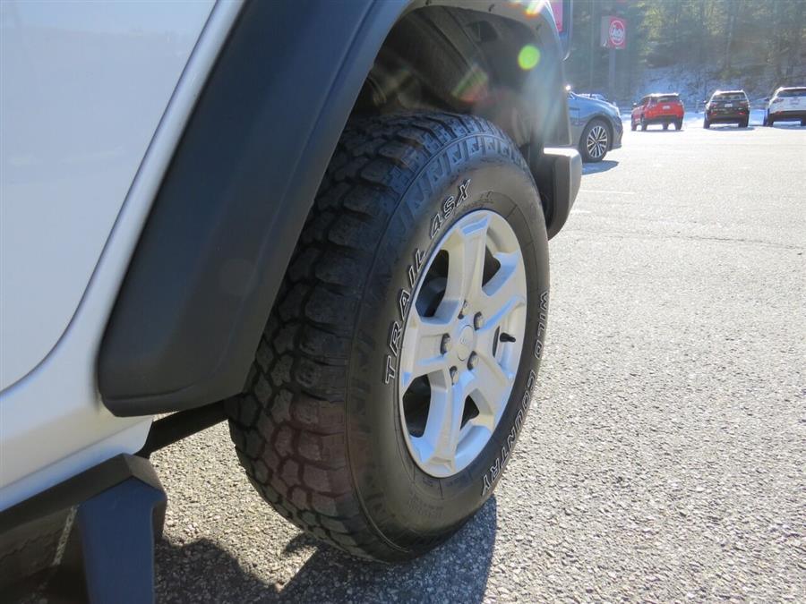 2020 Jeep Wrangler Unlimited Sport S 4x4 4dr SUV, available for sale in Auburn, Maine | Lake City Exports Inc. Auburn, Maine 2020 Jeep Wrangler Unlimited Sport S 4x4 4dr SUV, available for sale in Auburn, Maine | Lake City Exports Inc. Auburn, Maine