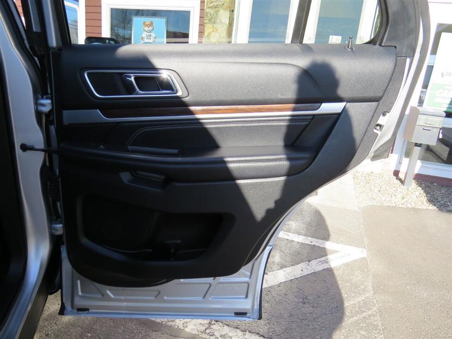 2016 Ford Explorer Limited AWD 4dr SUV, available for sale in Auburn, Maine | Lake City Exports Inc. Auburn, Maine 2016 Ford Explorer Limited AWD 4dr SUV, available for sale in Auburn, Maine | Lake City Exports Inc. Auburn, Maine