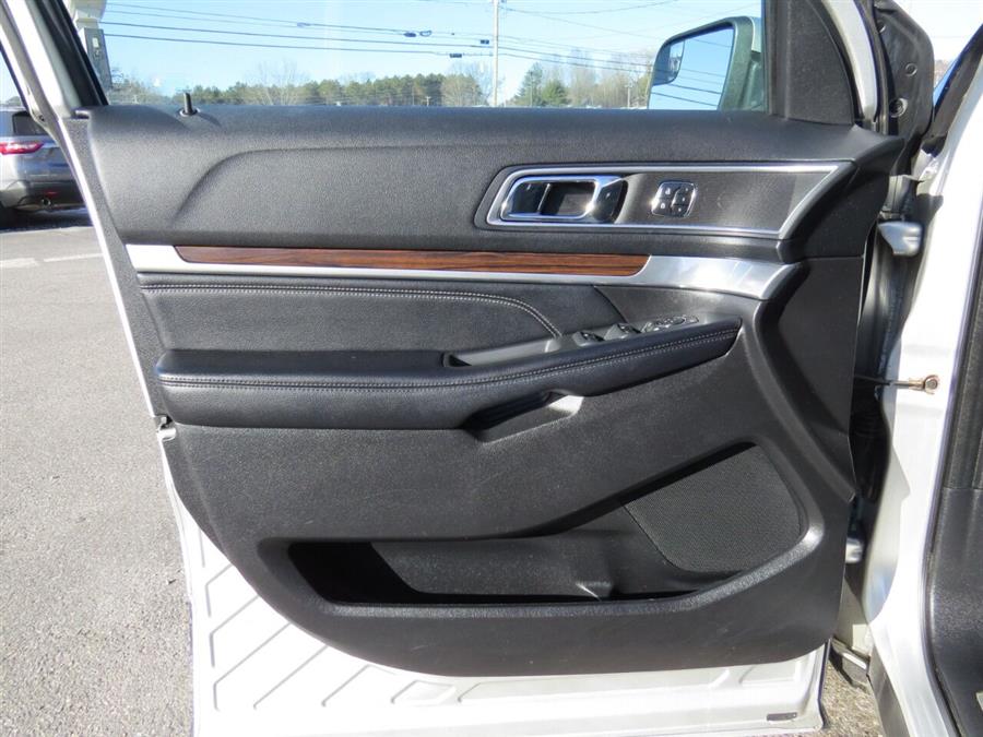 2016 Ford Explorer Limited AWD 4dr SUV, available for sale in Auburn, Maine | Lake City Exports Inc. Auburn, Maine 2016 Ford Explorer Limited AWD 4dr SUV, available for sale in Auburn, Maine | Lake City Exports Inc. Auburn, Maine