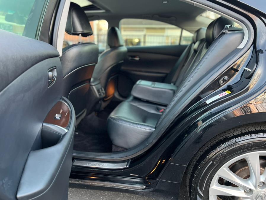2012 Lexus ES 350 4dr Sdn, available for sale in Springfield, Massachusetts | Jordan Auto Sales. Springfield, Massachusetts 2012 Lexus ES 350 4dr Sdn, available for sale in Springfield, Massachusetts | Jordan Auto Sales. Springfield, Massachusetts