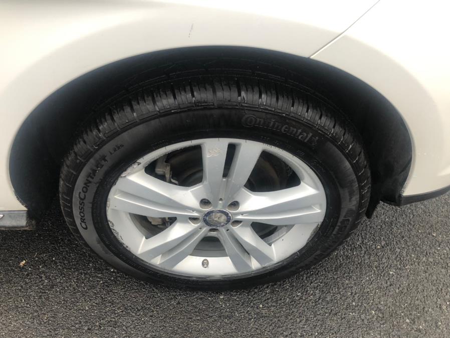 2015 Mercedes-Benz M-Class 4MATIC 4dr ML 350, available for sale in Irvington, New Jersey | Elis Motors Corp. Irvington, New Jersey 2015 Mercedes-Benz M-Class 4MATIC 4dr ML 350, available for sale in Irvington, New Jersey | Elis Motors Corp. Irvington, New Jersey