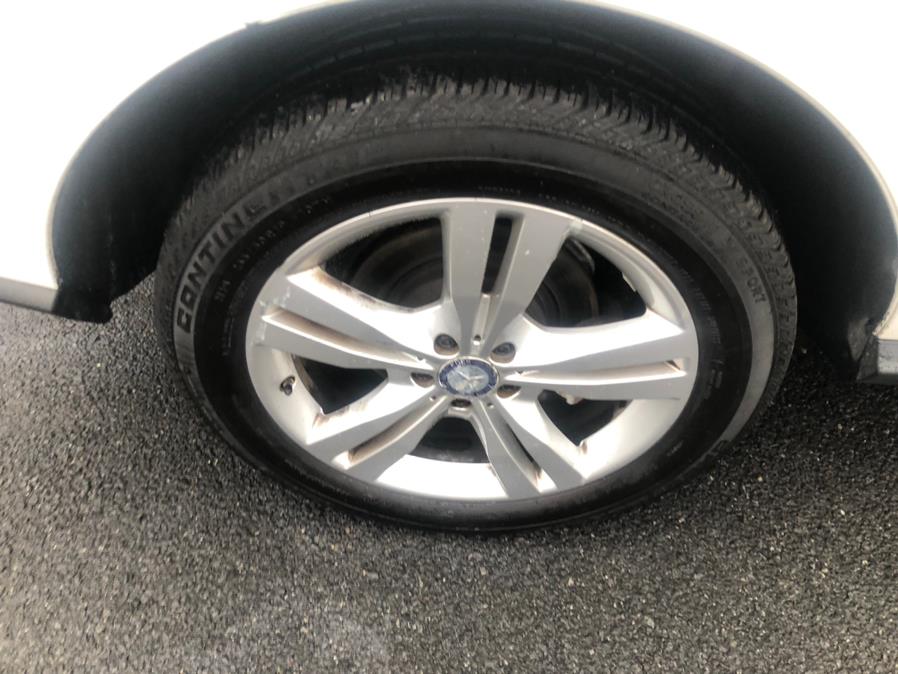 2015 Mercedes-Benz M-Class 4MATIC 4dr ML 350, available for sale in Irvington, New Jersey | Elis Motors Corp. Irvington, New Jersey 2015 Mercedes-Benz M-Class 4MATIC 4dr ML 350, available for sale in Irvington, New Jersey | Elis Motors Corp. Irvington, New Jersey