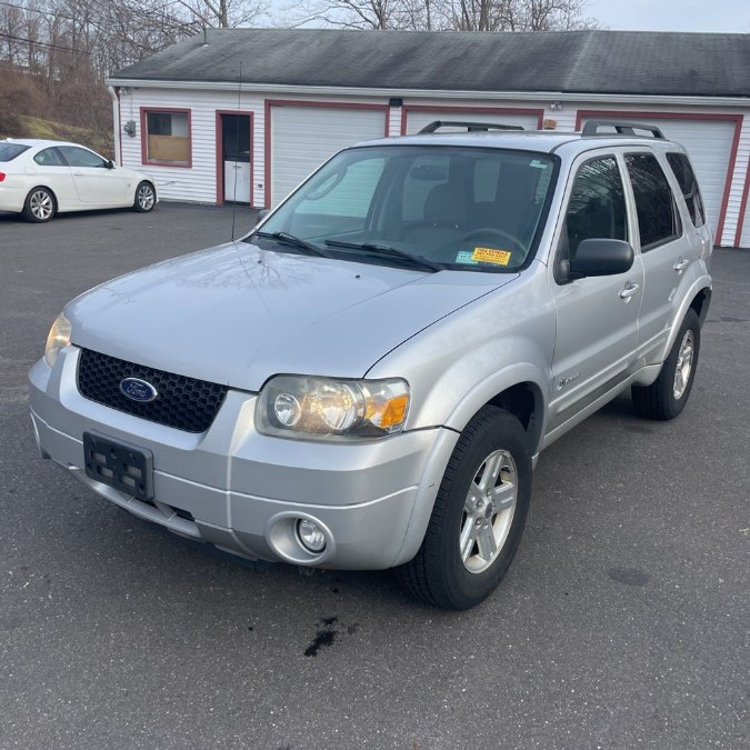 2007 Ford Escape 4WD 4dr I4 CVT Hybrid, available for sale in Naugatuck, Connecticut | Riverside Motorcars, LLC. Naugatuck, Connecticut