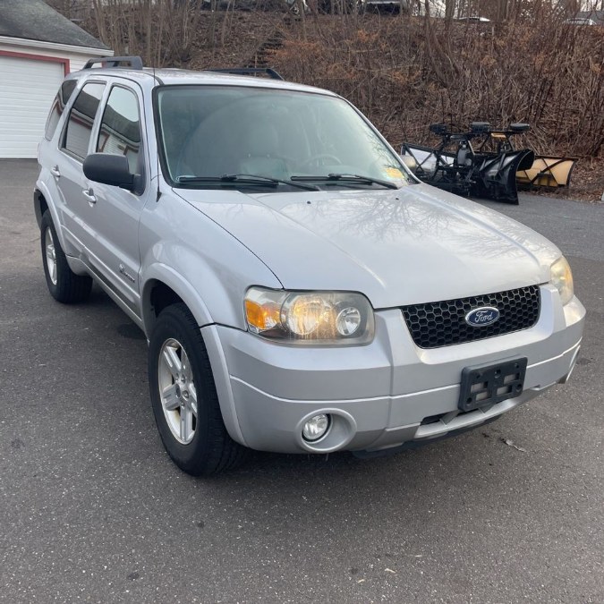 2007 Ford Escape 4WD 4dr I4 CVT Hybrid, available for sale in Naugatuck, Connecticut | Riverside Motorcars, LLC. Naugatuck, Connecticut 2007 Ford Escape 4WD 4dr I4 CVT Hybrid, available for sale in Naugatuck, Connecticut | Riverside Motorcars, LLC. Naugatuck, Connecticut