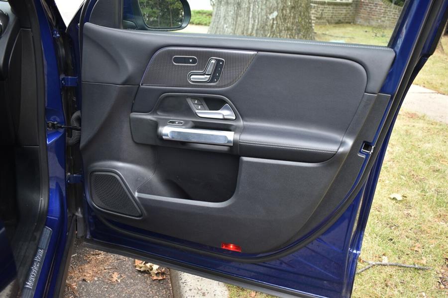 2021 Mercedes-benz Glb GLB 250 4MATIC AWD 4dr SUV, available for sale in Great Neck, New York | Camy Cars. Great Neck, New York 2021 Mercedes-benz Glb GLB 250 4MATIC AWD 4dr SUV, available for sale in Great Neck, New York | Camy Cars. Great Neck, New York