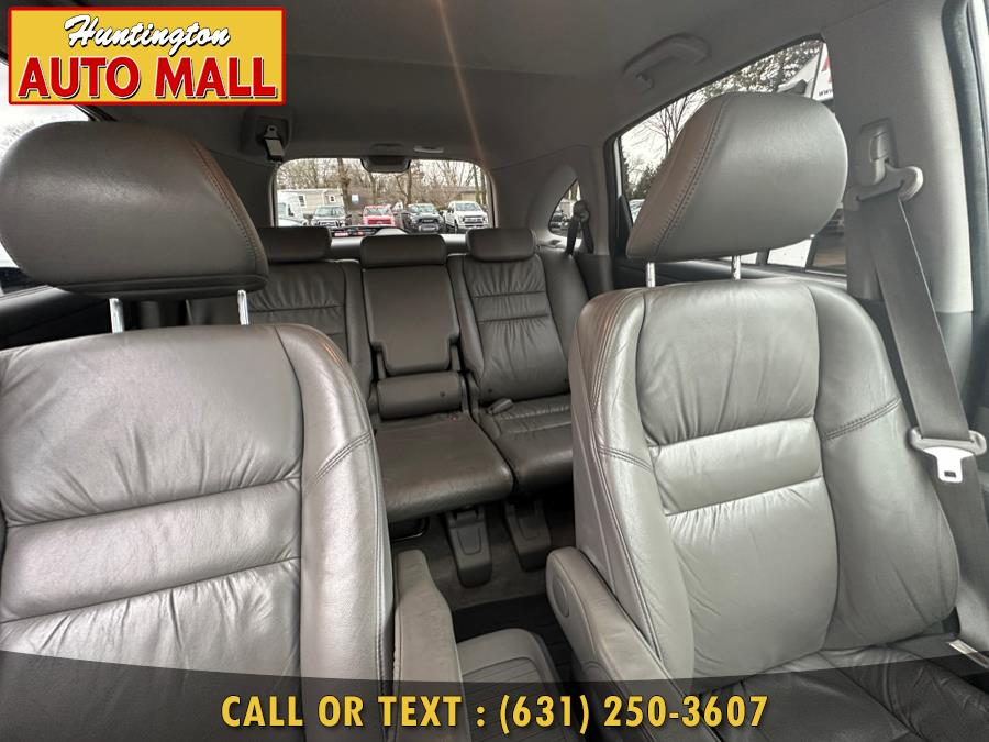 2009 Honda CR-V 5dr EX-L, available for sale in Huntington Station, New York | Huntington Auto Mall. Huntington Station, New York 2009 Honda CR-V 5dr EX-L, available for sale in Huntington Station, New York | Huntington Auto Mall. Huntington Station, New York