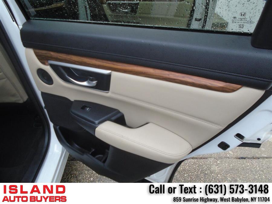2020 Honda Cr-v EX L AWD 4dr SUV, available for sale in West Babylon, New York | Island Auto Buyers. West Babylon, New York 2020 Honda Cr-v EX L AWD 4dr SUV, available for sale in West Babylon, New York | Island Auto Buyers. West Babylon, New York