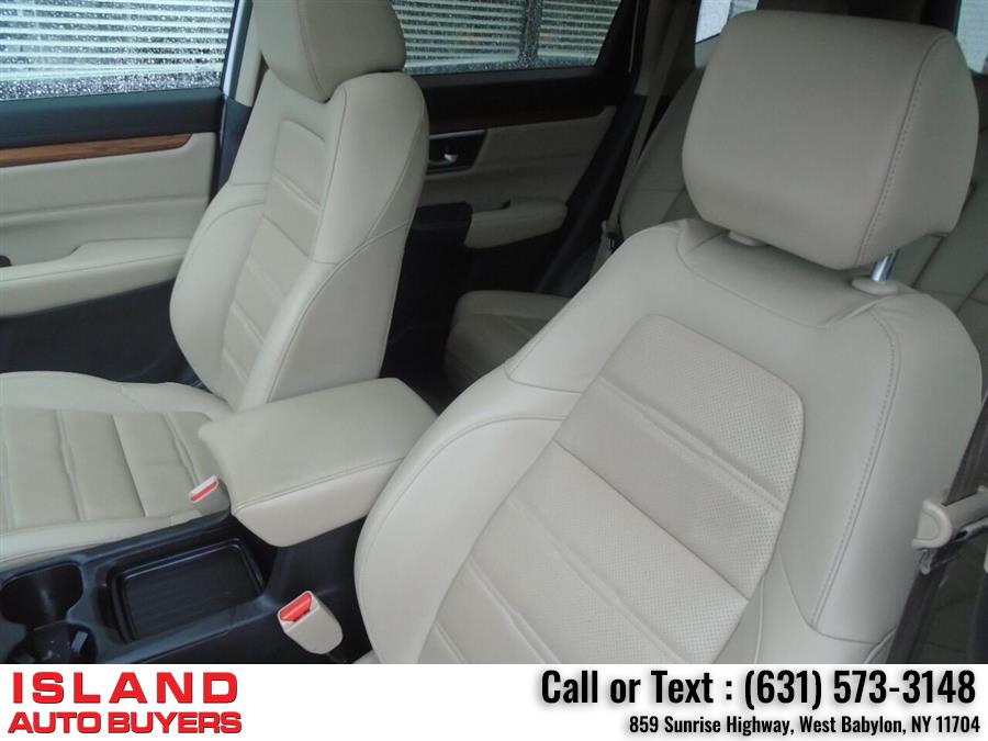2020 Honda Cr-v EX L AWD 4dr SUV, available for sale in West Babylon, New York | Island Auto Buyers. West Babylon, New York 2020 Honda Cr-v EX L AWD 4dr SUV, available for sale in West Babylon, New York | Island Auto Buyers. West Babylon, New York