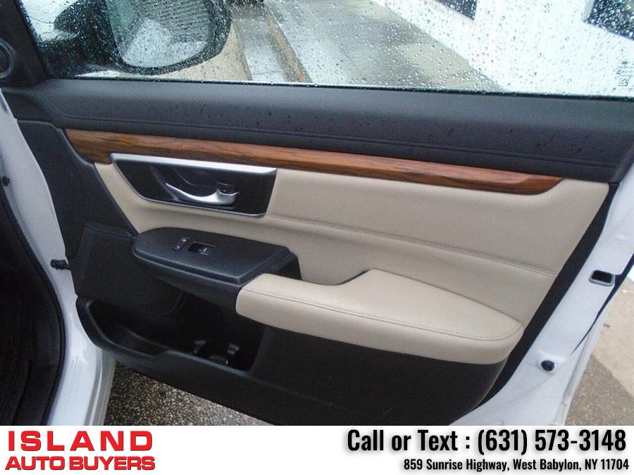 2020 Honda Cr-v EX L AWD 4dr SUV, available for sale in West Babylon, New York | Island Auto Buyers. West Babylon, New York 2020 Honda Cr-v EX L AWD 4dr SUV, available for sale in West Babylon, New York | Island Auto Buyers. West Babylon, New York