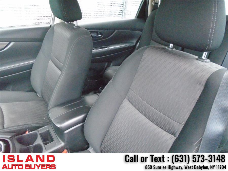 2020 Nissan Rogue S AWD 4dr Crossover, available for sale in West Babylon, New York | Island Auto Buyers. West Babylon, New York 2020 Nissan Rogue S AWD 4dr Crossover, available for sale in West Babylon, New York | Island Auto Buyers. West Babylon, New York