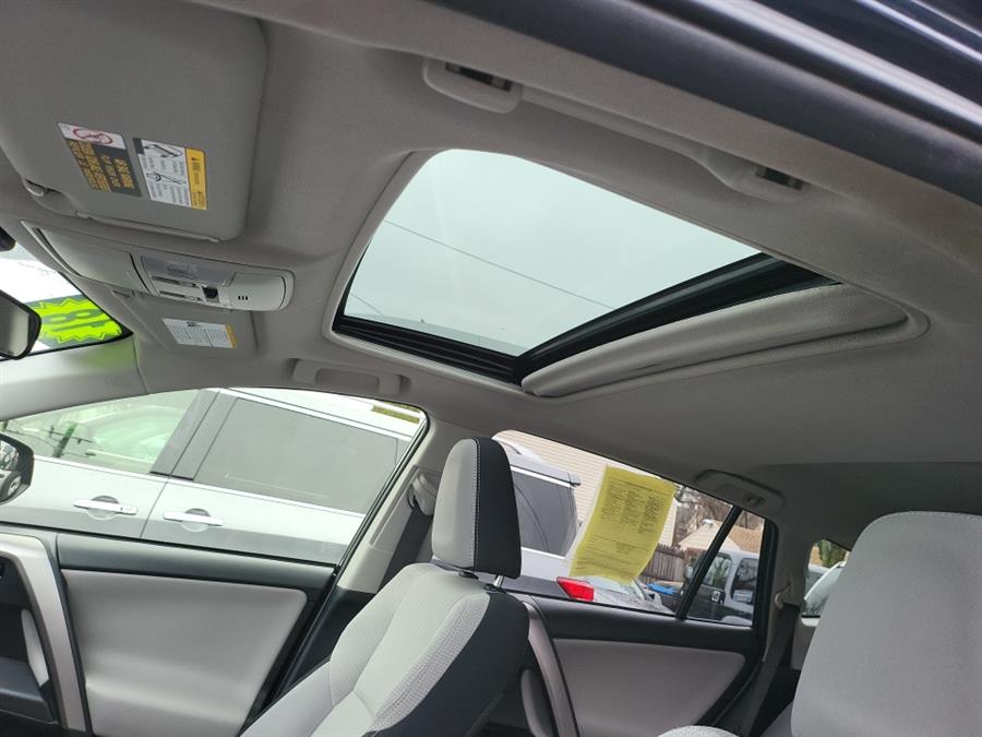 2018 Toyota RAV4 4DR SUV 2.5L I4 Hybrid XLE AWD, available for sale in Hartford, Connecticut | Lex Autos LLC. Hartford, Connecticut 2018 Toyota RAV4 4DR SUV 2.5L I4 Hybrid XLE AWD, available for sale in Hartford, Connecticut | Lex Autos LLC. Hartford, Connecticut
