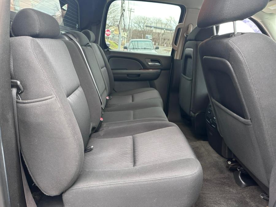 2008 Chevrolet Avalanche 4WD Crew Cab 130" LT w/3LT, available for sale in Derby, Connecticut | Bridge Motors LLC. Derby, Connecticut 2008 Chevrolet Avalanche 4WD Crew Cab 130" LT w/3LT, available for sale in Derby, Connecticut | Bridge Motors LLC. Derby, Connecticut