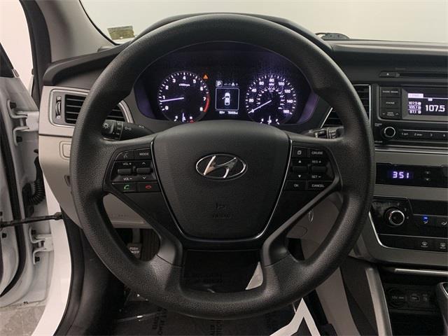 Used Hyundai Sonata Base 2017 | Eastchester Motor Cars. Bronx, New York Used Hyundai Sonata Base 2017 | Eastchester Motor Cars. Bronx, New York
