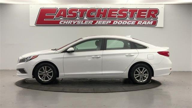 Used Hyundai Sonata Base 2017 | Eastchester Motor Cars. Bronx, New York Used Hyundai Sonata Base 2017 | Eastchester Motor Cars. Bronx, New York