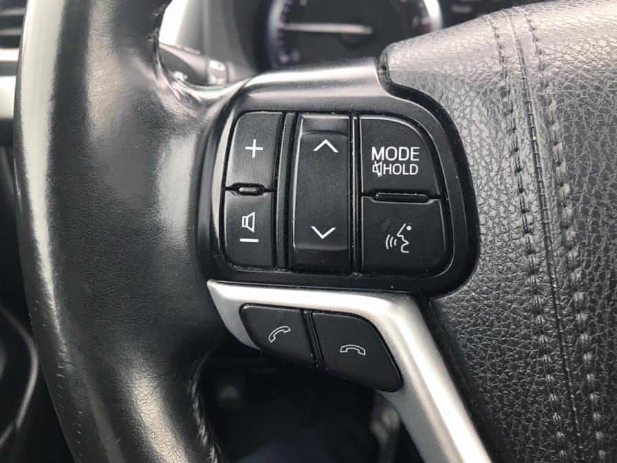 2019 Toyota Highlander XLE V6 AWD (Natl), available for sale in Lodi, New Jersey | European Auto Expo. Lodi, New Jersey 2019 Toyota Highlander XLE V6 AWD (Natl), available for sale in Lodi, New Jersey | European Auto Expo. Lodi, New Jersey