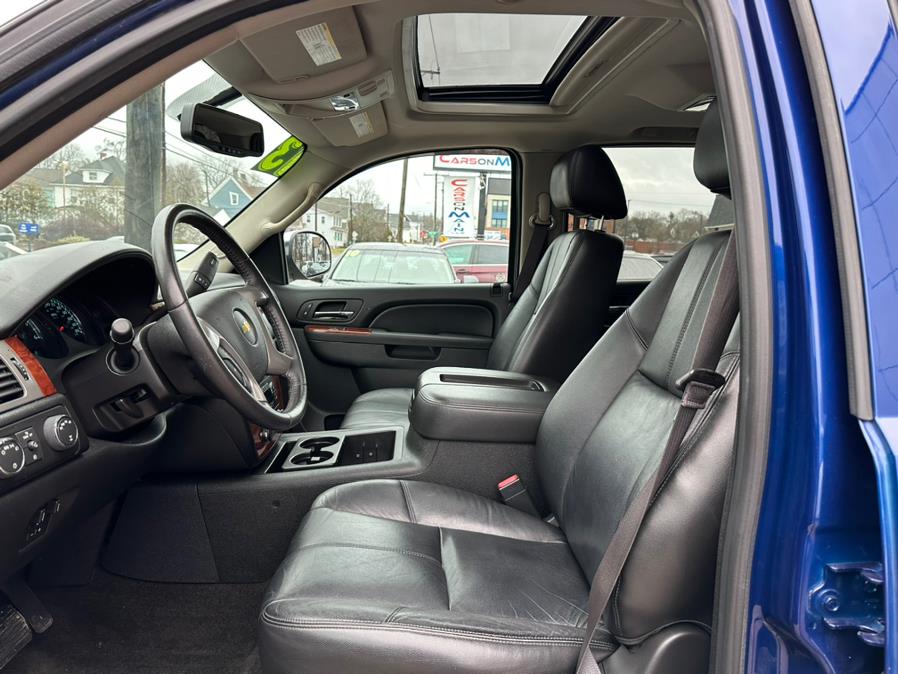 2013 Chevrolet Avalanche 4WD Crew Cab LT, available for sale in Manchester, Connecticut | Carsonmain LLC. Manchester, Connecticut 2013 Chevrolet Avalanche 4WD Crew Cab LT, available for sale in Manchester, Connecticut | Carsonmain LLC. Manchester, Connecticut