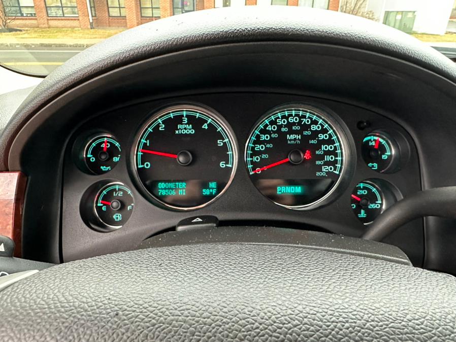2013 Chevrolet Avalanche 4WD Crew Cab LT, available for sale in Manchester, Connecticut | Carsonmain LLC. Manchester, Connecticut 2013 Chevrolet Avalanche 4WD Crew Cab LT, available for sale in Manchester, Connecticut | Carsonmain LLC. Manchester, Connecticut