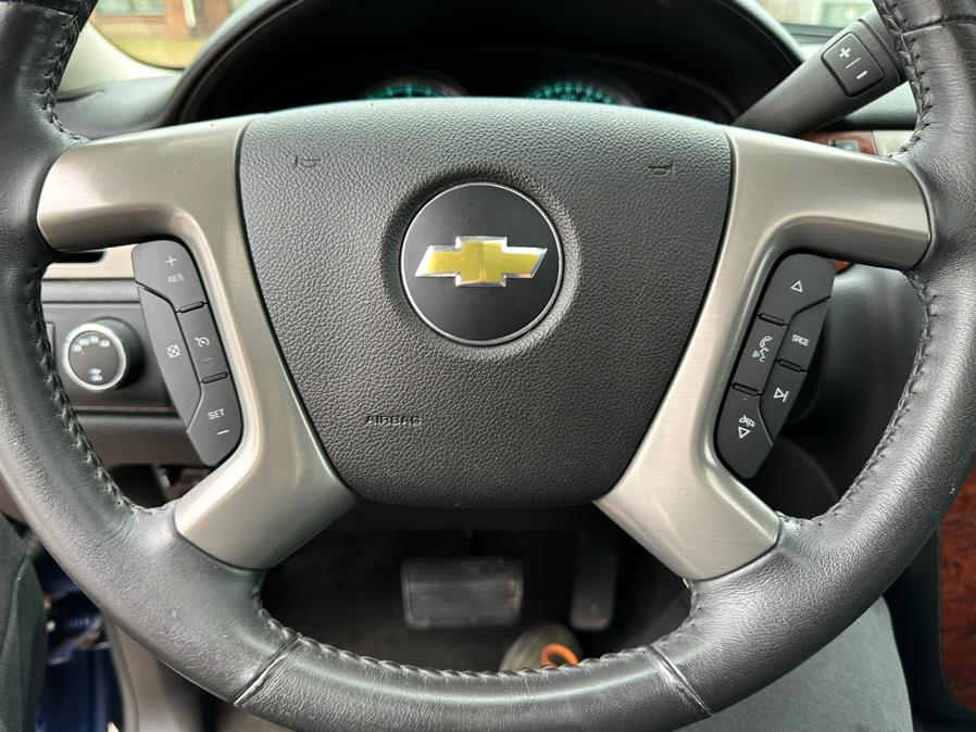 2013 Chevrolet Avalanche 4WD Crew Cab LT, available for sale in Manchester, Connecticut | Carsonmain LLC. Manchester, Connecticut 2013 Chevrolet Avalanche 4WD Crew Cab LT, available for sale in Manchester, Connecticut | Carsonmain LLC. Manchester, Connecticut