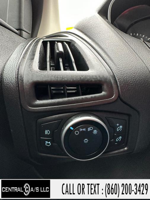 Used Ford Focus 4dr Sdn SE 2016 | Central A/S LLC. East Windsor, Connecticut Used Ford Focus 4dr Sdn SE 2016 | Central A/S LLC. East Windsor, Connecticut