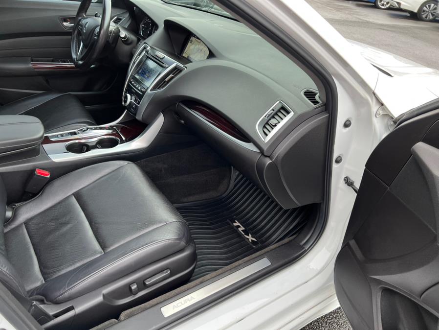2015 Acura TLX 4dr Sdn FWD V6 Tech, available for sale in Berlin, Connecticut | Tru Auto Mall. Berlin, Connecticut 2015 Acura TLX 4dr Sdn FWD V6 Tech, available for sale in Berlin, Connecticut | Tru Auto Mall. Berlin, Connecticut