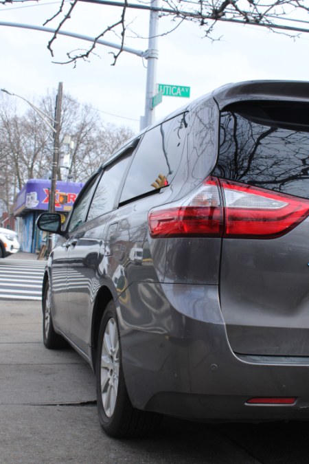 2016 Toyota Sienna 5dr 7-Pass Van Ltd FWD (Natl), available for sale in BROOKLYN, New York | Deals on Wheels International Auto. BROOKLYN, New York 2016 Toyota Sienna 5dr 7-Pass Van Ltd FWD (Natl), available for sale in BROOKLYN, New York | Deals on Wheels International Auto. BROOKLYN, New York