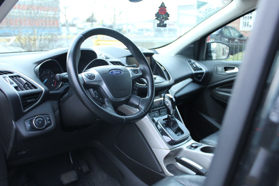 2013 Ford Escape 4WD 4dr SEL, available for sale in BROOKLYN, New York | Deals on Wheels International Auto. BROOKLYN, New York 2013 Ford Escape 4WD 4dr SEL, available for sale in BROOKLYN, New York | Deals on Wheels International Auto. BROOKLYN, New York