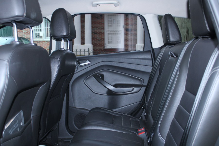 2013 Ford Escape 4WD 4dr SEL, available for sale in BROOKLYN, New York | Deals on Wheels International Auto. BROOKLYN, New York 2013 Ford Escape 4WD 4dr SEL, available for sale in BROOKLYN, New York | Deals on Wheels International Auto. BROOKLYN, New York