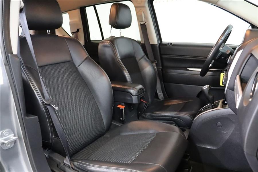 2016 Jeep Compass LATITUDE, available for sale in Paterson, New Jersey | Fast Track Motors. Paterson, New Jersey 2016 Jeep Compass LATITUDE, available for sale in Paterson, New Jersey | Fast Track Motors. Paterson, New Jersey