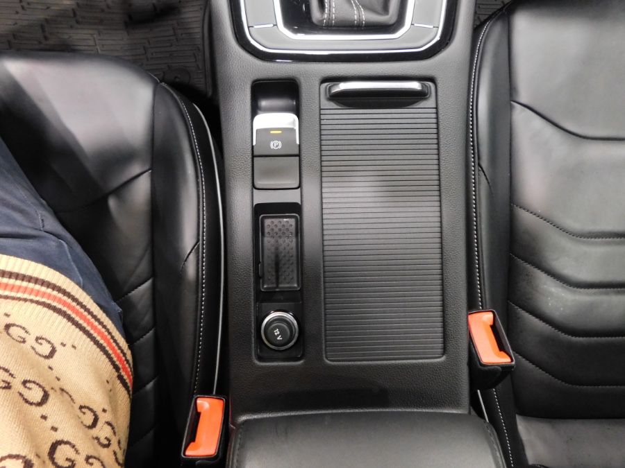 2019 Volkswagen Arteon SEL R-Line 4MOTION w/20" Wheels, available for sale in Lodi, New Jersey | Auto Gallery. Lodi, New Jersey 2019 Volkswagen Arteon SEL R-Line 4MOTION w/20" Wheels, available for sale in Lodi, New Jersey | Auto Gallery. Lodi, New Jersey
