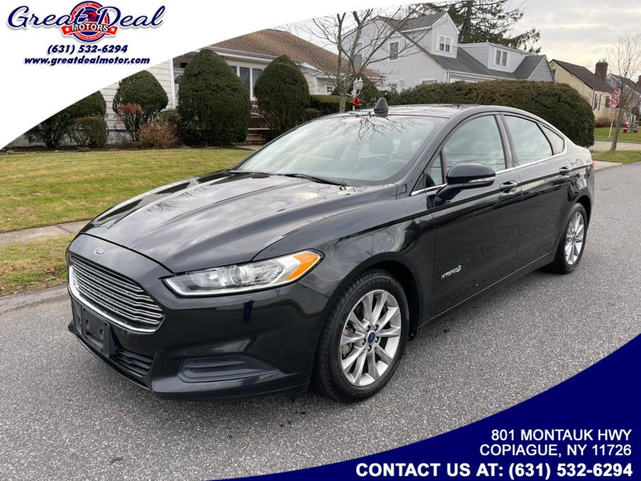 2013 Ford Fusion 4dr Sdn SE Hybrid FWD, available for sale in Copiague, New York | Great Deal Motors. Copiague, New York