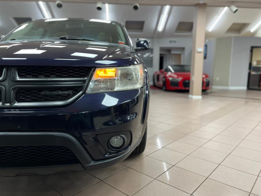 2011 Dodge Journey AWD 4dr LUX, available for sale in Massapequa Park, New York | Power Motors East. Massapequa Park, New York 2011 Dodge Journey AWD 4dr LUX, available for sale in Massapequa Park, New York | Power Motors East. Massapequa Park, New York