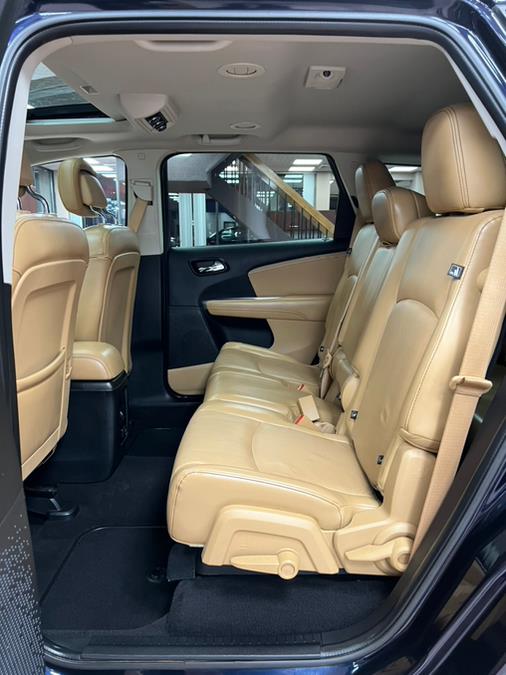 2011 Dodge Journey AWD 4dr LUX, available for sale in Massapequa Park, New York | Power Motors East. Massapequa Park, New York 2011 Dodge Journey AWD 4dr LUX, available for sale in Massapequa Park, New York | Power Motors East. Massapequa Park, New York