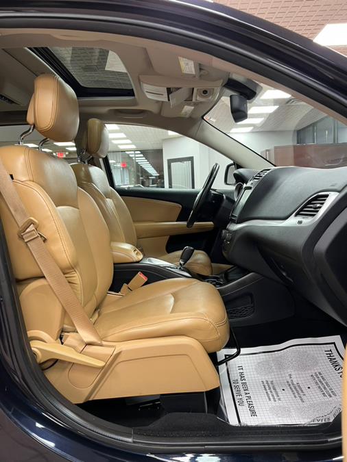 2011 Dodge Journey AWD 4dr LUX, available for sale in Massapequa Park, New York | Power Motors East. Massapequa Park, New York 2011 Dodge Journey AWD 4dr LUX, available for sale in Massapequa Park, New York | Power Motors East. Massapequa Park, New York