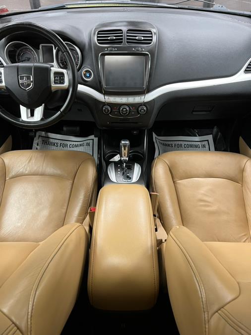 2011 Dodge Journey AWD 4dr LUX, available for sale in Massapequa Park, New York | Power Motors East. Massapequa Park, New York 2011 Dodge Journey AWD 4dr LUX, available for sale in Massapequa Park, New York | Power Motors East. Massapequa Park, New York