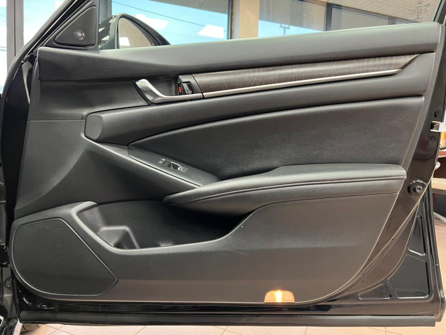 2020 Honda Accord Sedan Touring 2.0T Auto, available for sale in Massapequa Park, New York | Power Motors East. Massapequa Park, New York 2020 Honda Accord Sedan Touring 2.0T Auto, available for sale in Massapequa Park, New York | Power Motors East. Massapequa Park, New York