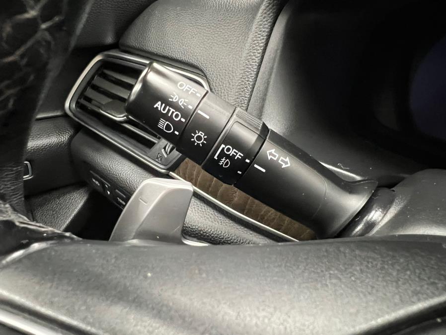 2020 Honda Accord Sedan Touring 2.0T Auto, available for sale in Massapequa Park, New York | Power Motors East. Massapequa Park, New York 2020 Honda Accord Sedan Touring 2.0T Auto, available for sale in Massapequa Park, New York | Power Motors East. Massapequa Park, New York