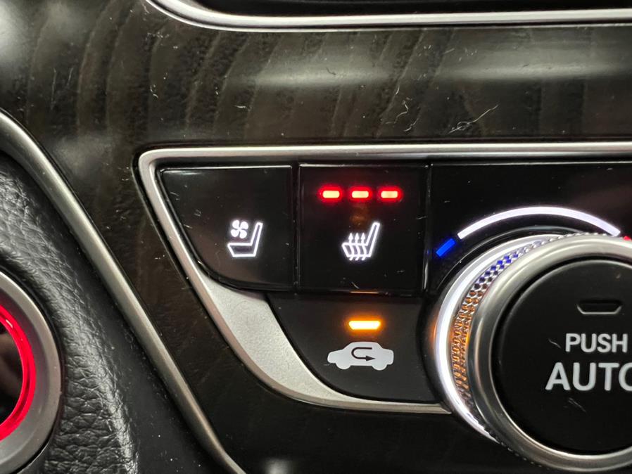 2020 Honda Accord Sedan Touring 2.0T Auto, available for sale in Massapequa Park, New York | Power Motors East. Massapequa Park, New York 2020 Honda Accord Sedan Touring 2.0T Auto, available for sale in Massapequa Park, New York | Power Motors East. Massapequa Park, New York