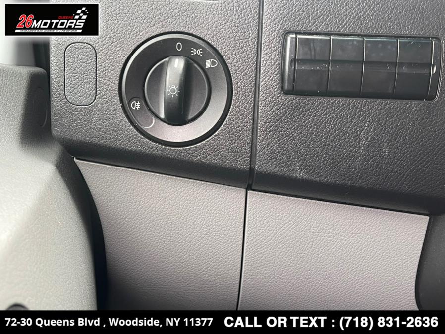 Used Mercedes-Benz Sprinter Cargo Vans RWD 3500 170" EXT 2016 | 26 Motors Queens. Woodside, New York Used Mercedes-Benz Sprinter Cargo Vans RWD 3500 170" EXT 2016 | 26 Motors Queens. Woodside, New York