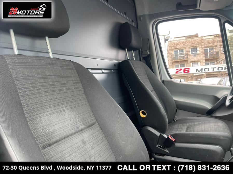Used Mercedes-Benz Sprinter Cargo Vans RWD 3500 170" EXT 2016 | 26 Motors Queens. Woodside, New York Used Mercedes-Benz Sprinter Cargo Vans RWD 3500 170" EXT 2016 | 26 Motors Queens. Woodside, New York