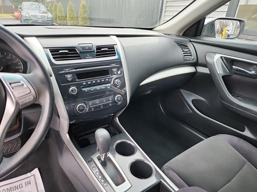 2013 Nissan Altima 4dr Sdn I4 2.5 SL, available for sale in Islip, New York | L.I. Auto Gallery. Islip, New York 2013 Nissan Altima 4dr Sdn I4 2.5 SL, available for sale in Islip, New York | L.I. Auto Gallery. Islip, New York