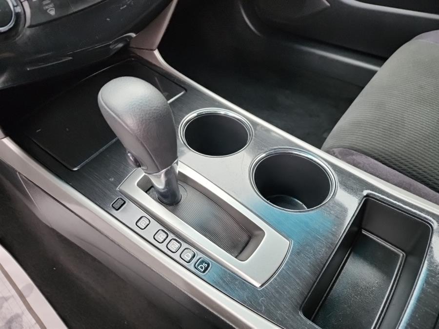 2013 Nissan Altima 4dr Sdn I4 2.5 SL, available for sale in Islip, New York | L.I. Auto Gallery. Islip, New York 2013 Nissan Altima 4dr Sdn I4 2.5 SL, available for sale in Islip, New York | L.I. Auto Gallery. Islip, New York