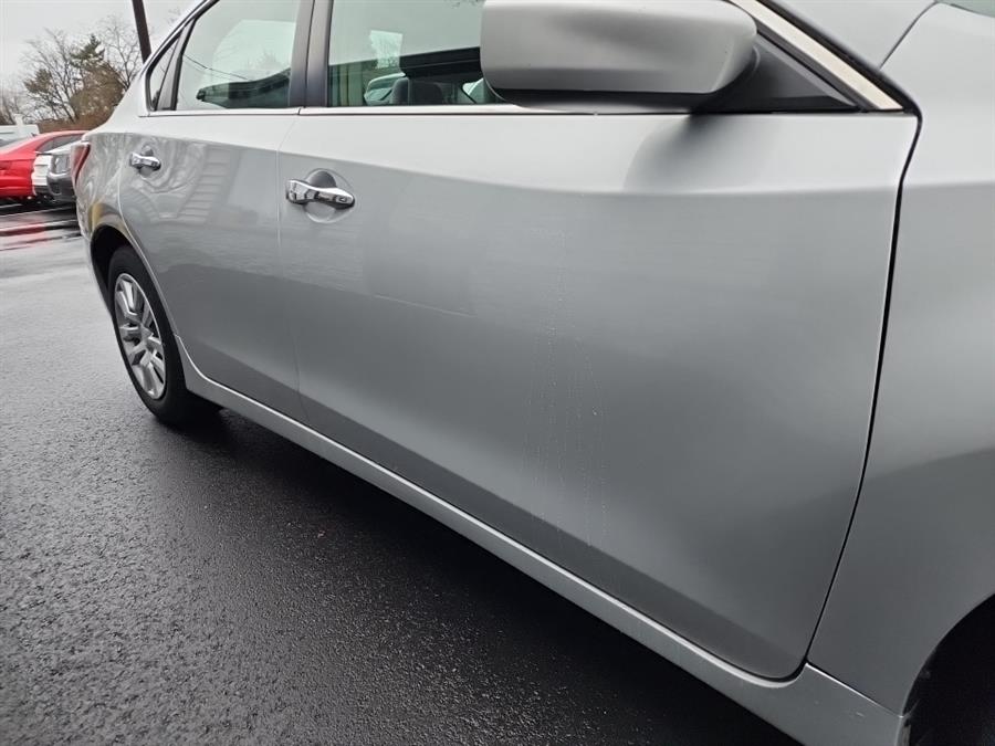2013 Nissan Altima 4dr Sdn I4 2.5 SL, available for sale in Islip, New York | L.I. Auto Gallery. Islip, New York 2013 Nissan Altima 4dr Sdn I4 2.5 SL, available for sale in Islip, New York | L.I. Auto Gallery. Islip, New York