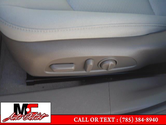 2020 Chevrolet Malibu 4dr Sdn LT, available for sale in Colby, Kansas | M C Auto Outlet Inc. Colby, Kansas 2020 Chevrolet Malibu 4dr Sdn LT, available for sale in Colby, Kansas | M C Auto Outlet Inc. Colby, Kansas