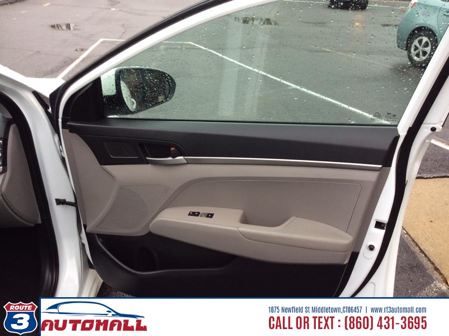 2017 Hyundai Elantra SE 2.0L Auto (Alabama), available for sale in Middletown, Connecticut | RT 3 AUTO MALL LLC. Middletown, Connecticut 2017 Hyundai Elantra SE 2.0L Auto (Alabama), available for sale in Middletown, Connecticut | RT 3 AUTO MALL LLC. Middletown, Connecticut